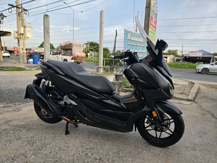 ขายด่วน honda forza350 ปี 2022 รูปที่ 6