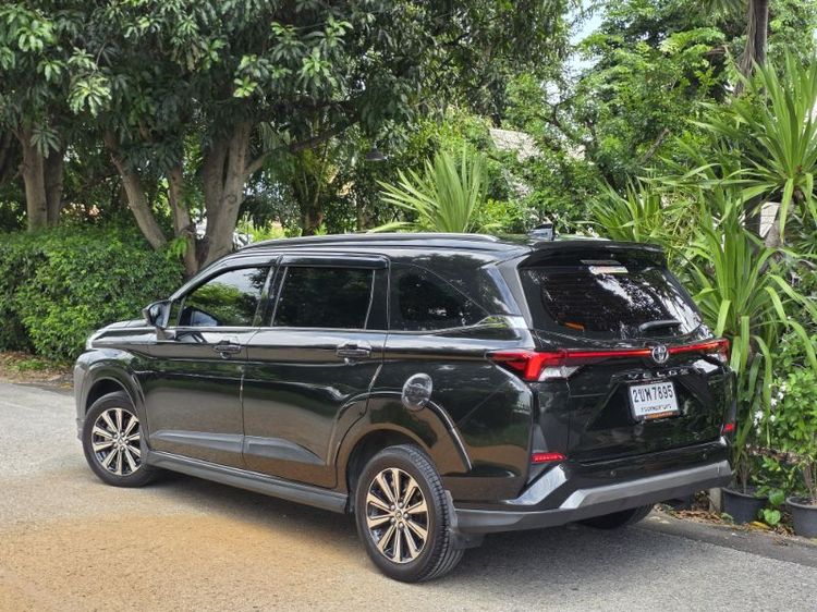 Toyota Veloz 2022 1.5 Smart Utility-car เบนซิน ไม่ติดแก๊ส เกียร์อัตโนมัติ ดำ รูปที่ 2