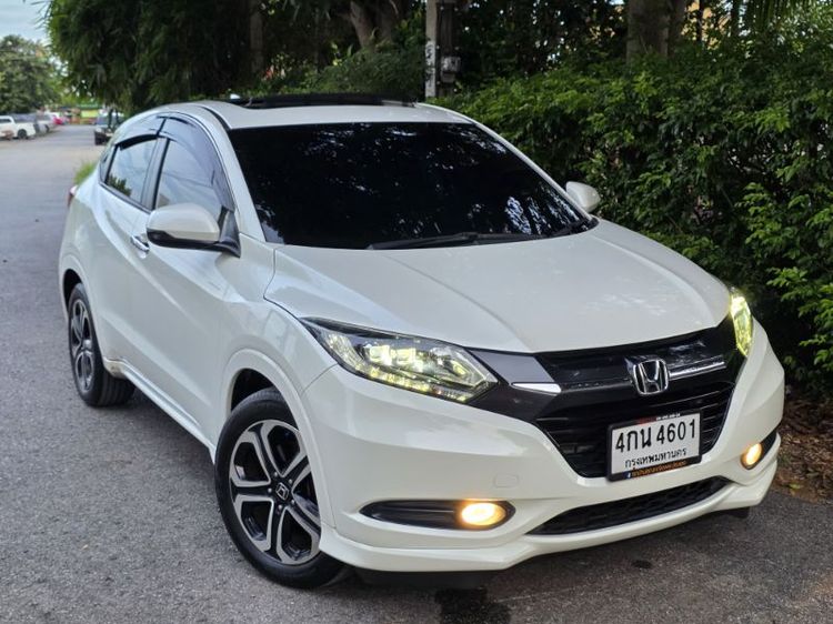 Honda HR-V 2015 1.8 EL Sedan เบนซิน ไม่ติดแก๊ส เกียร์อัตโนมัติ ขาว รูปที่ 3