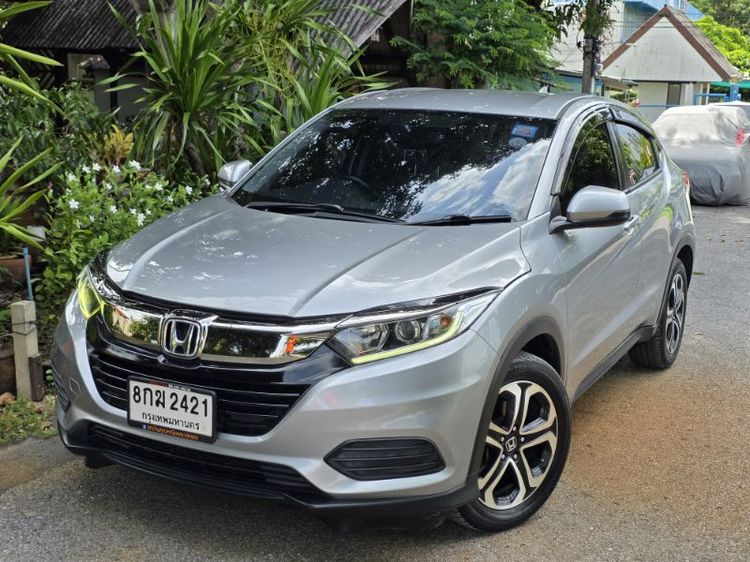 Honda HR-V 2018 1.8 E Sedan เบนซิน ไม่ติดแก๊ส เกียร์อัตโนมัติ บรอนซ์เงิน