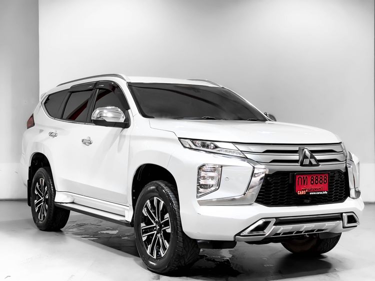 รถ Mitsubishi Pajero Sport 2.4 GT Premium 4WD สี ขาว