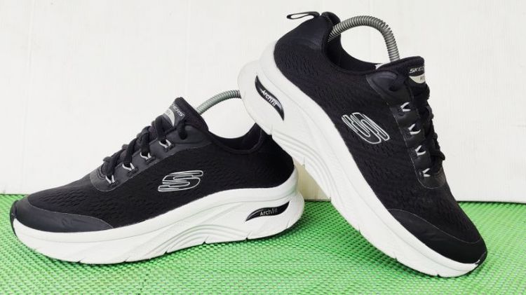 รองเท้า💥SKECHERS💥ของแท้‼️สีดำ พื้นเดิม นิ่ม เบา สวยๆ สภาพดี💥ไซร์ 40 รูปที่ 3
