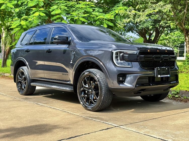Ford Everest 2023 2.0 Titanium Sport Utility-car ดีเซล เกียร์อัตโนมัติ เทา รูปที่ 2