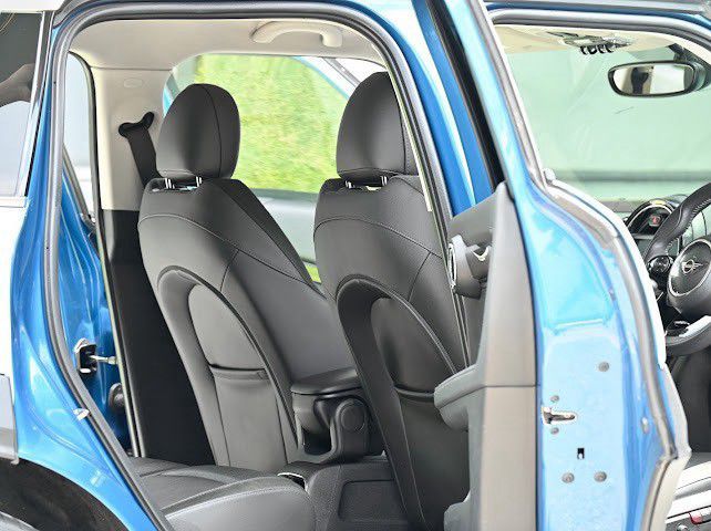Mini COUNTRYMAN 2019 2.0 S Sedan เบนซิน ไม่ติดแก๊ส เกียร์อัตโนมัติ ฟ้า รูปที่ 3
