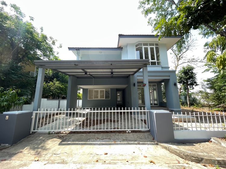 บ้านเดี่ยว 2 ชั้นสภาพใหม่