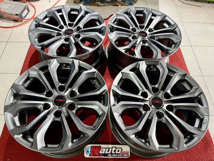 อื่นๆ อะลูมิเนียมอัลลอย 18" ล้อแท้TRD V4 ขอบ18
