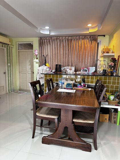 มีบางส่วน สร้างเสร็จก่อน 2010 ใช่ ขายทาวโฮม 3ชั้น 4นอน 3ห้องน้ำ รูปที่ 2