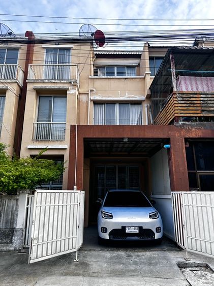 ขายทาวโฮม 3ชั้น 4นอน 3ห้องน้ำ