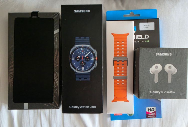 Samsung Galaxy S26 Ultra + Samsung Galaxy Watch Ultra + Samsung Galaxy Buds4 Pro
