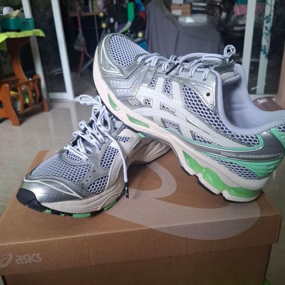 ขาย asis kayano 14