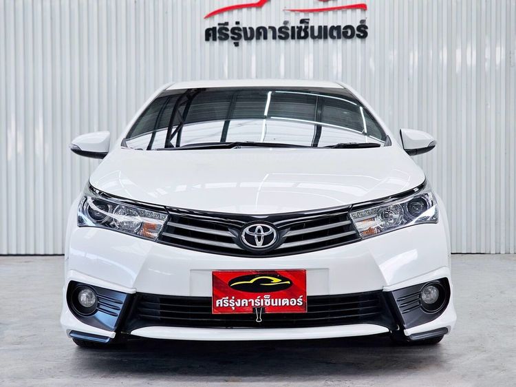 Toyota Corolla 2015 Altis 1.8 Sport Sedan เบนซิน ไม่ติดแก๊ส เกียร์อัตโนมัติ ขาว รูปที่ 2