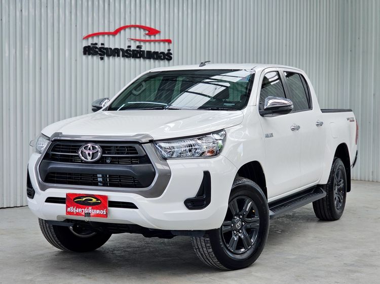 รถ Toyota Hilux Revo Double Cab 2.4 Entry Prerunner สี ขาว