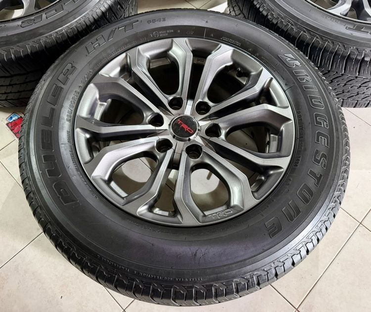 ล้อแท้TRD 18x8 พร้อมยาง BRIDGESTONE 265 60 18 ปี24 สวยงาม รูปที่ 4