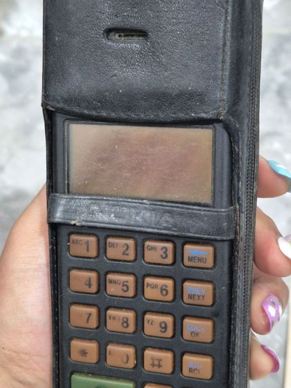 Nokia 800 WorldPhone รุ่นเก่า โทรศัพท์วินเทจ พร้อมโบรชัวร์ภาษาไทย รูปที่ 3