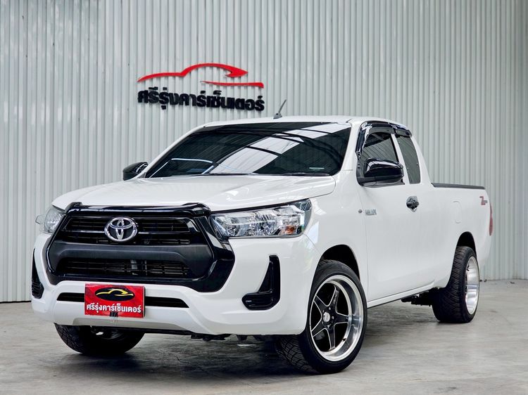 รถ Toyota Hilux Revo 2.4 Z Edition E สี ขาว