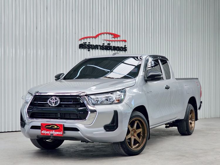 Toyota Hilux Revo 2022 2.4 Z Edition E Pickup ดีเซล ไม่ติดแก๊ส เกียร์ธรรมดา เทา