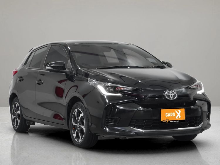 Toyota Yaris 2023 1.2 Smart Sedan เบนซิน ไม่ติดแก๊ส เกียร์อัตโนมัติ ดำ รูปที่ 3