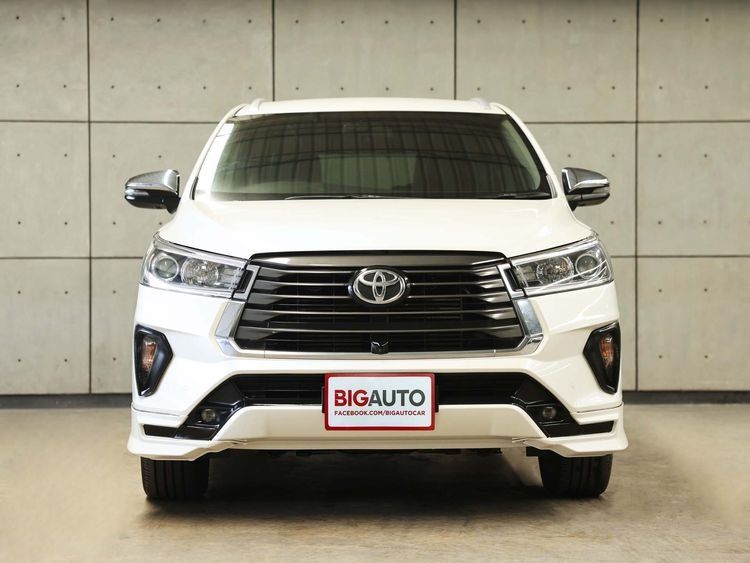 Toyota Innova 2022 2.8 Crysta Premium Utility-car เบนซิน เกียร์อัตโนมัติ ขาว รูปที่ 2