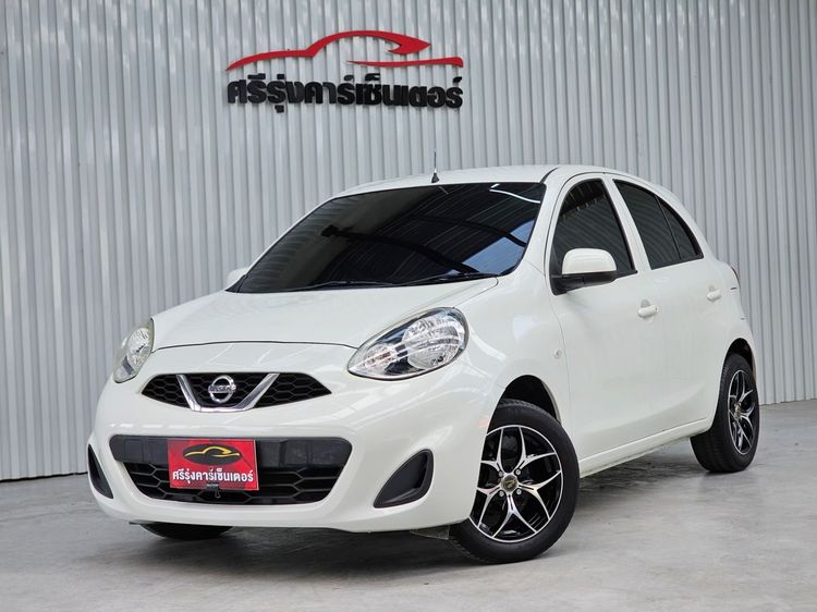 รถ Nissan March 1.2 EL สี ขาว