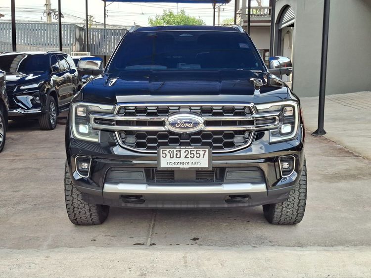 Ford Everest 2023 2.0 Titanium Plus 4WD Utility-car ดีเซล เกียร์อัตโนมัติ ดำ รูปที่ 2