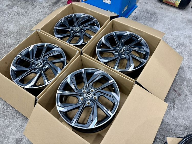 ล้อแม็ก TOYOTA COROLLA CROSS ขอบ 18” 5 รู 114 ถอดป้ายแดง ใส่ CAMRY INNOVA VIGO ได้หมด รูปที่ 3