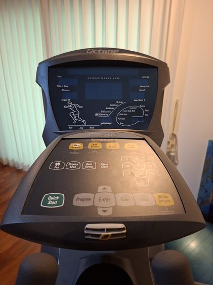 FOR SALE – OCTANE FITNESS PRO 4700 ELLIPTICAL รูปที่ 2
