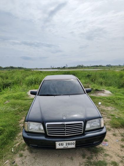 Mercedes-Benz C-Class 1996 C220 Sedan เบนซิน ไม่ติดแก๊ส เกียร์อัตโนมัติ ดำ รูปที่ 2