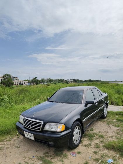 Mercedes-Benz C-Class 1996 C220 Sedan เบนซิน ไม่ติดแก๊ส เกียร์อัตโนมัติ ดำ รูปที่ 3