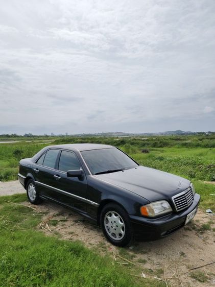 รถ Mercedes-Benz C-Class C220 สี ดำ