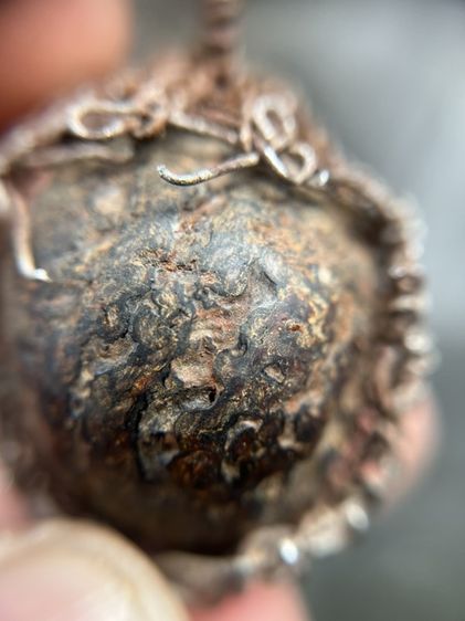 ลูกอมไม่ทราบที่ (มีสินค้าหลายรายการกดเข้ามาดูในโปรไฟล์ได้เลยครับ)