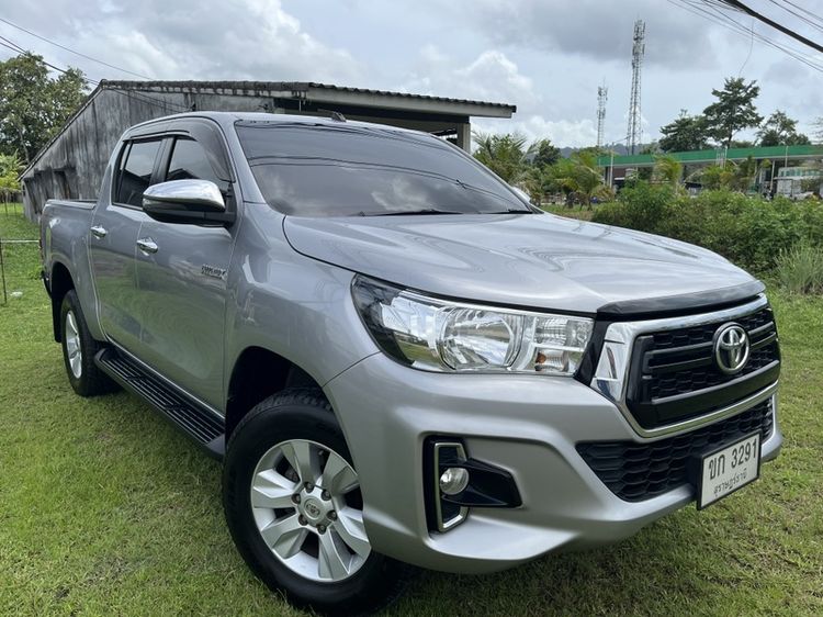 รถ Toyota Hilux Revo 2.4 J Plus Prerunner สี เทา