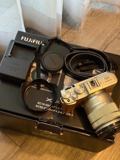 Fujifilm X-A2 + 16-50mm