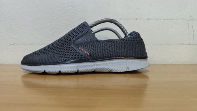 อื่นๆ รองเท้าผ้าใบ ผ้าใบ UK 7.5 | EU 41 1/3 | US 8 ขาว SKECHERS 40.0 25.5 แท้ มือสอง