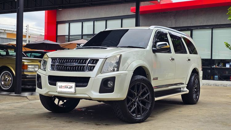 Isuzu MU-7 2012 3.0 Choiz Utility-car ดีเซล ไม่ติดแก๊ส เกียร์อัตโนมัติ ขาว