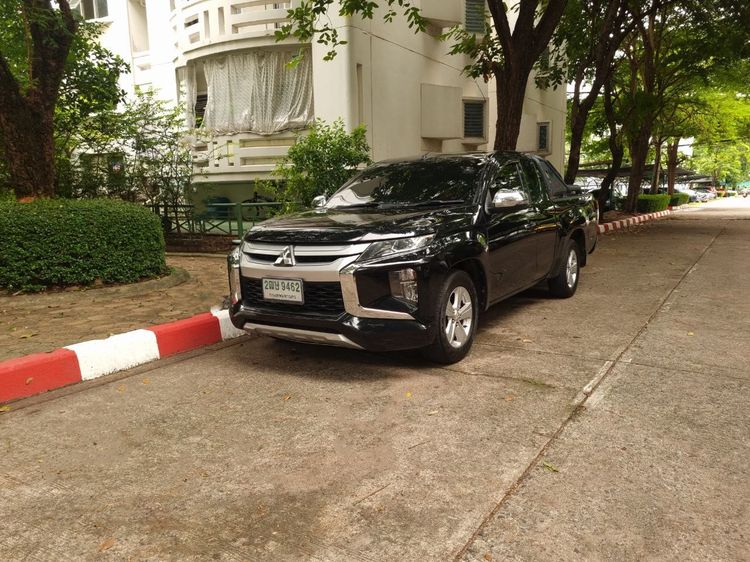 Mitsubishi Triton 2020 2.5 GLX Pickup ดีเซล ไม่ติดแก๊ส เกียร์ธรรมดา ดำ