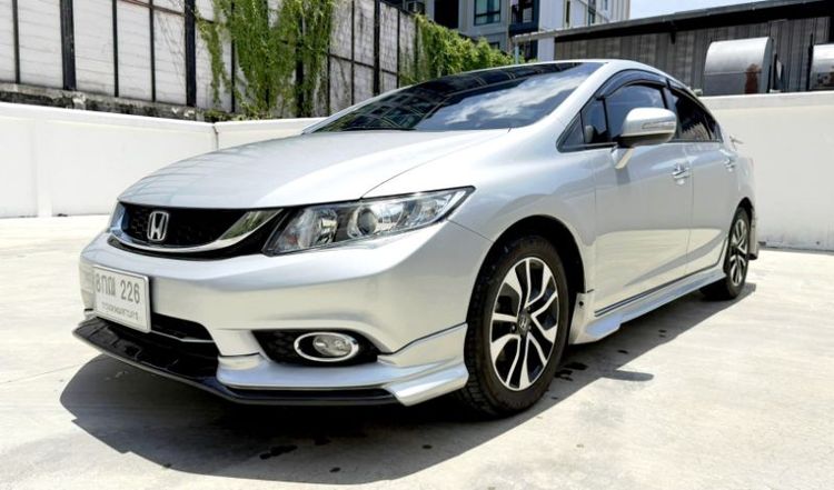 Honda Civic 2015 1.8 Modulo Sedan เบนซิน ไม่ติดแก๊ส เกียร์อัตโนมัติ เทา รูปที่ 4