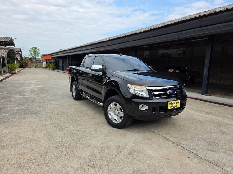 รถ Ford Ranger 2.0 Hi-Rider XLT สี ดำ