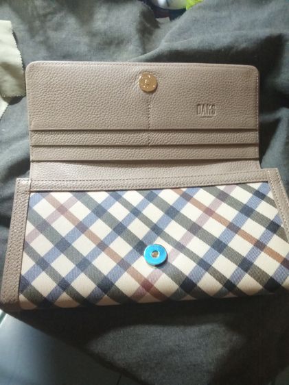  กระเป๋าสตางค์DAKS Londonใบยาวหนังแท้สีเบจแท้100เปอร์เซน สภาพดีมาก รูปที่ 8