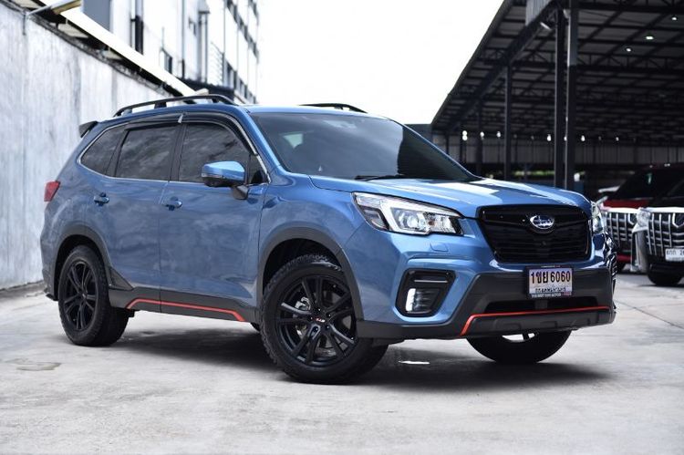 Subaru Forester 2023 2.0 GTS EyeSight Utility-car เบนซิน เกียร์อัตโนมัติ น้ำเงิน