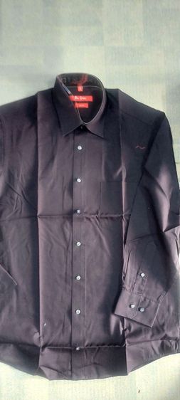 เสื้อเชิ้ต สีดำ รูปที่ 2