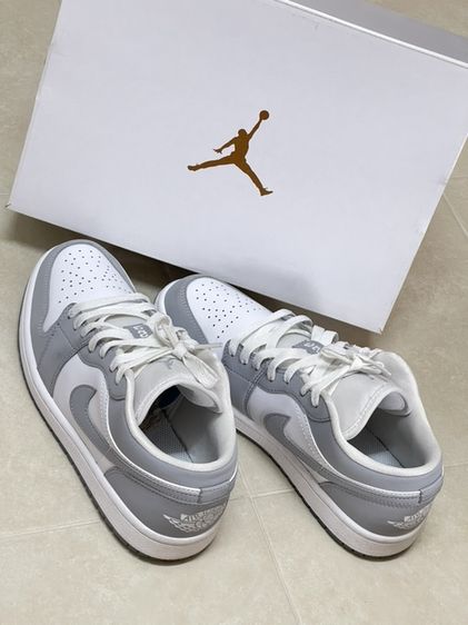 Nike WMNS Air Jordan 1 Low “Wolf Grey” 🤍🩶