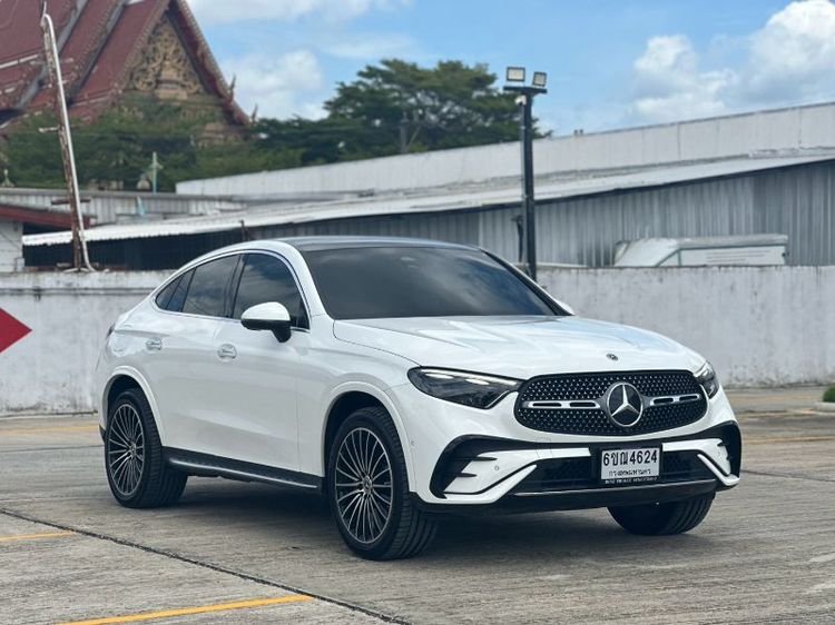 Mercedes-Benz GLC-Class 2025 GLC350e Utility-car ไฮบริด เกียร์อัตโนมัติ ขาว