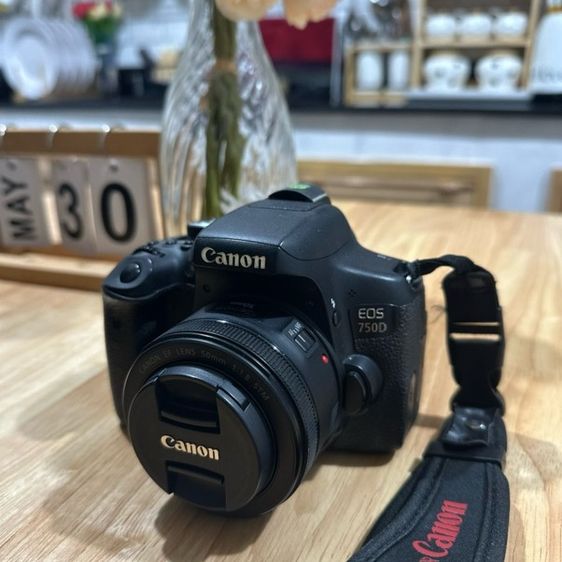 กล้องคอมแพค Canon EOS 750D+Lens EF 50mm.1:1.8 STM