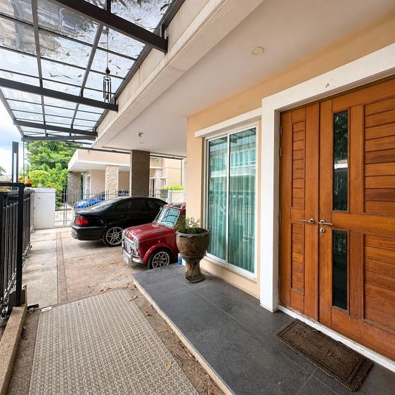 SC ASSET ตกแต่งครบ 2010 ขายบ้านหรู Grand Bangkok Boulevard วิภาวดี ใกล้รถไฟฟ้าหลักสี่ มี Solar Cell + โฮมเธียเตอร์ พร้อมอยู่ รูปที่ 2