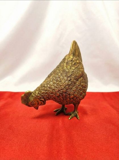 รูปหล่อ ไก่มงคลคู่ ไก่เรียกทรัพย์ วัดตะโก ปี2560 เนื้อทองเหลือง สูง10นิ้ว รูปที่ 2