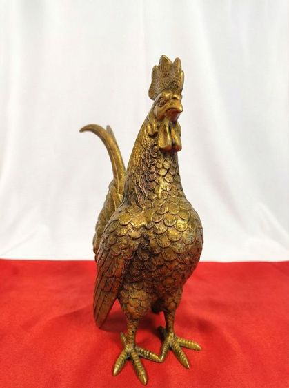 รูปหล่อ ไก่มงคลคู่ ไก่เรียกทรัพย์ วัดตะโก ปี2560 เนื้อทองเหลือง สูง10นิ้ว รูปที่ 4