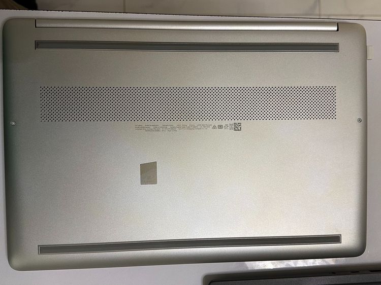 HP Laptop 15s  Ryzen 5 5500U  RAM 16GB  SSD 512GB รูปที่ 3