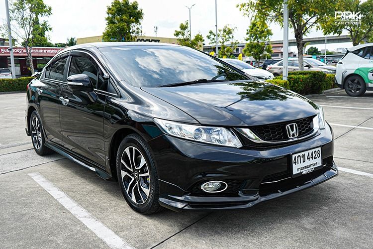 Honda Civic 2015 1.8 ES i-VTEC Sedan เบนซิน ไม่ติดแก๊ส เกียร์อัตโนมัติ ดำ รูปที่ 3