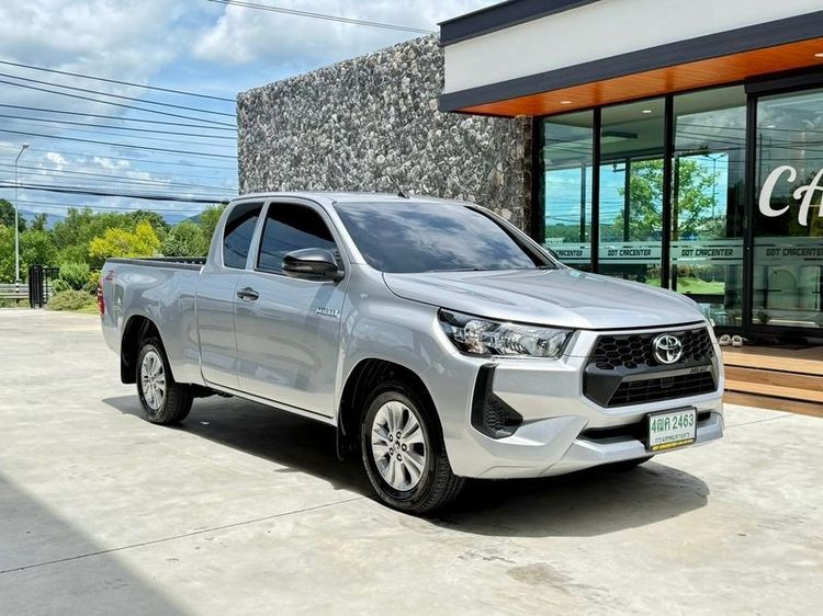 รถ Toyota Hilux Revo Smart Cab 2.4 Entry Z Edition สี เงิน