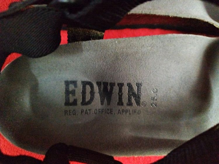รองเท้า Edwin ไซส์ 25 มักหมายถึงความยาวเท้าประมาณ 25 เซนติเมตร (เทียบเท่าไซส์ EU ประมาณ 39-40-41 หรือ JP 25 ซม.) รูปที่ 6